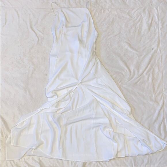 June and Hudson white high neck gown with thigh slit | Sz S - Picture 2 of 9